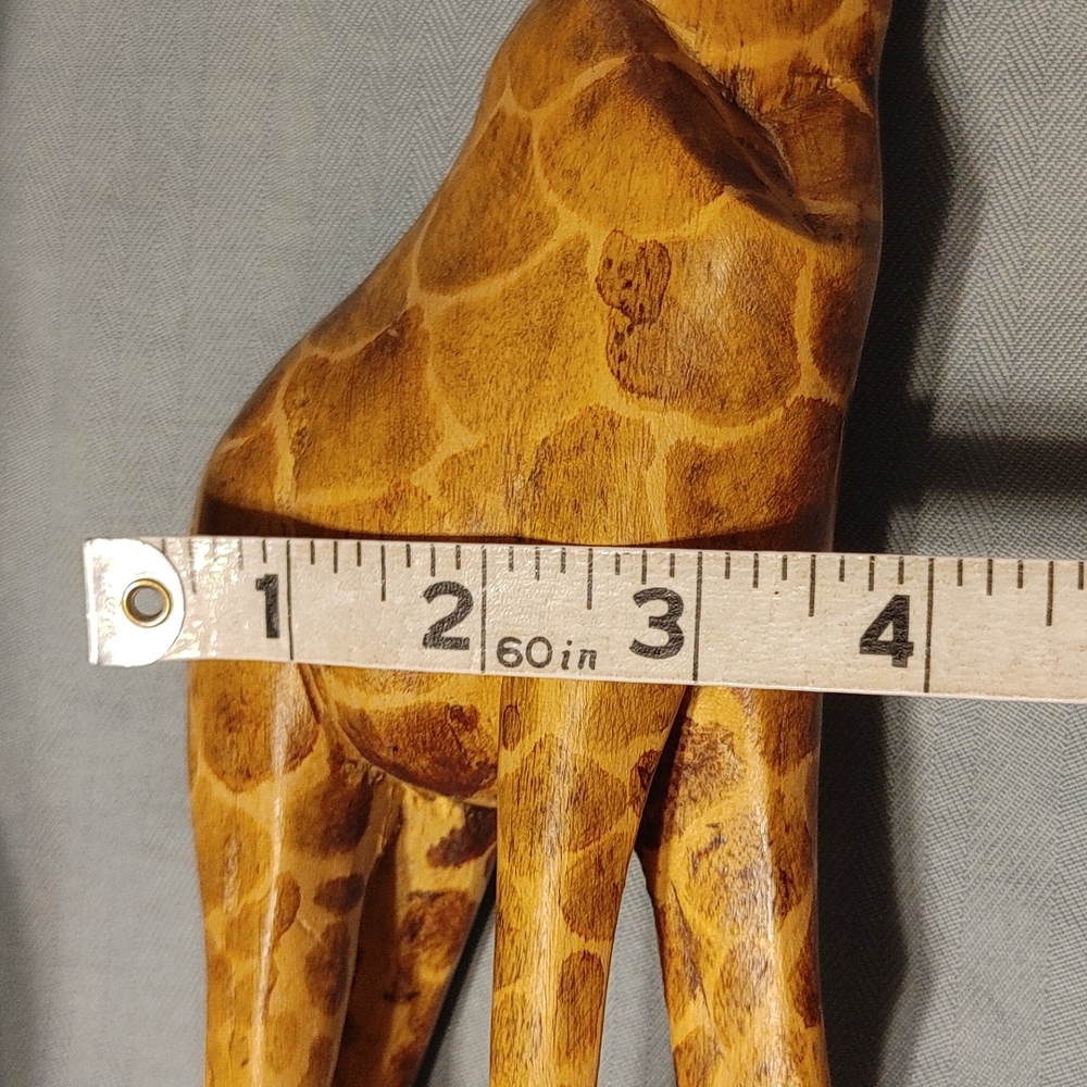 đŚ Wooden Giraffe - Picture 13 of 13